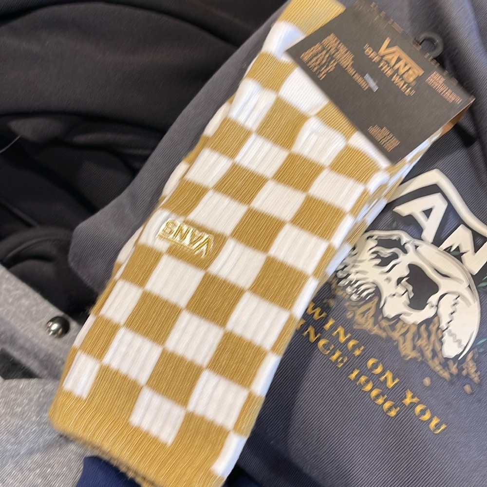VANS "Off The Wall" socks Checkerboard 
NWT (1 pair) - Picture 2 of 16